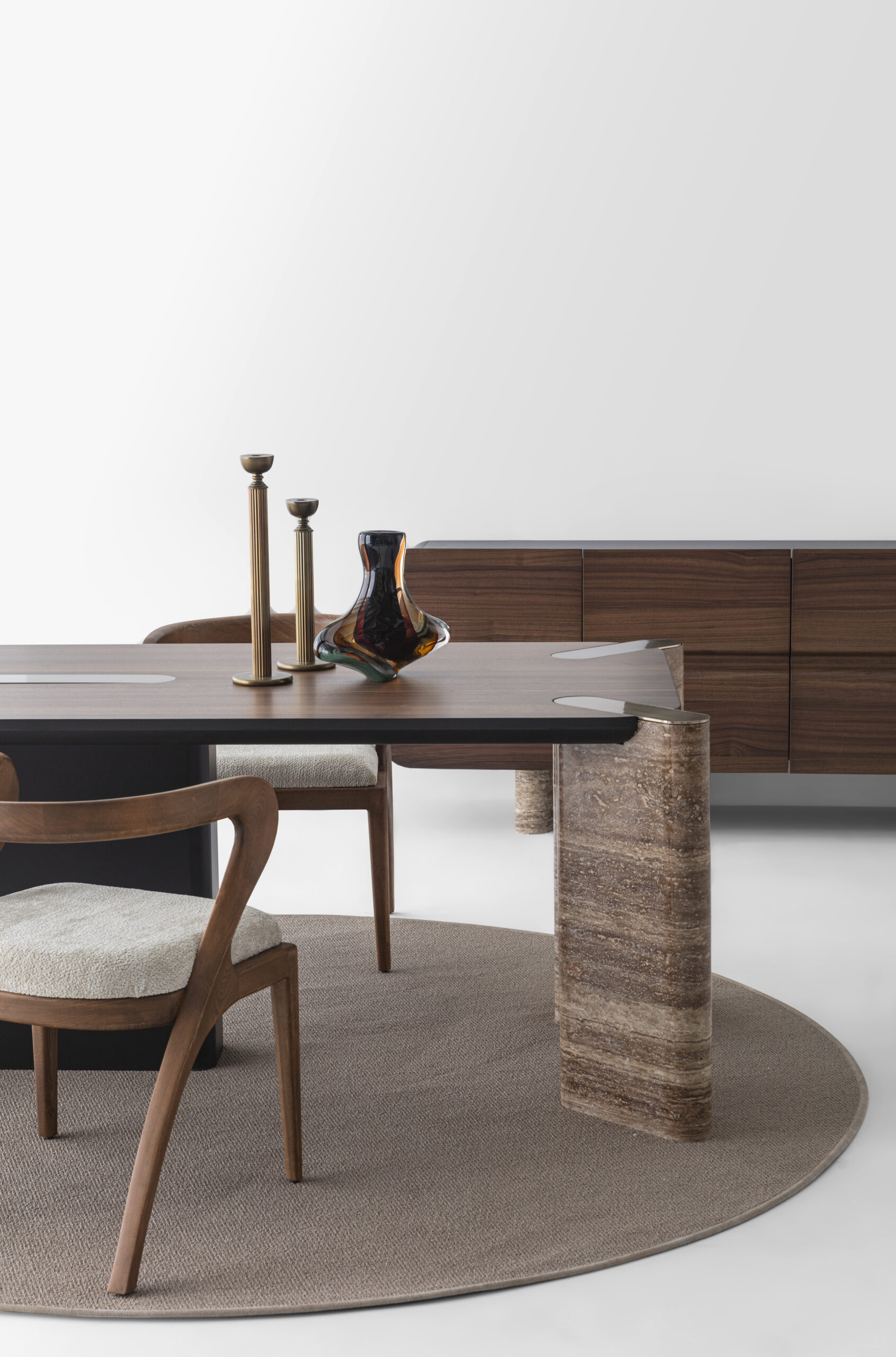 MAYBACH DIÓ/TRAVERTIN NAGY KOMÓD - Image 2